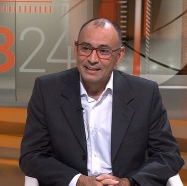 Imatge petita Quim Bosch i Batlle al plató de TV3